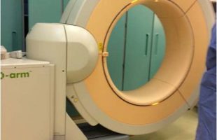 Η Τεχνολογία αιχμής στην υπηρεσία της χειρουργικής της Σπονδυλικής Στήλης