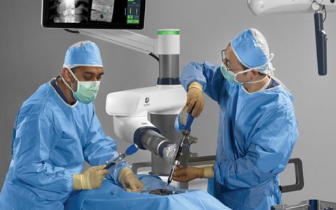 Ρομποτική Χειρουργική στη Χειρουργική της Σπονδυλικής Στήλης